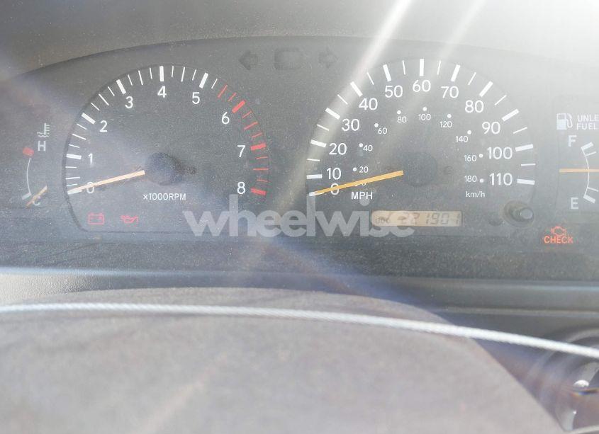Photo 7 of 2000 Toyota Tacoma PRERUNNER (VIN 5TENM92N1YZ695558)
