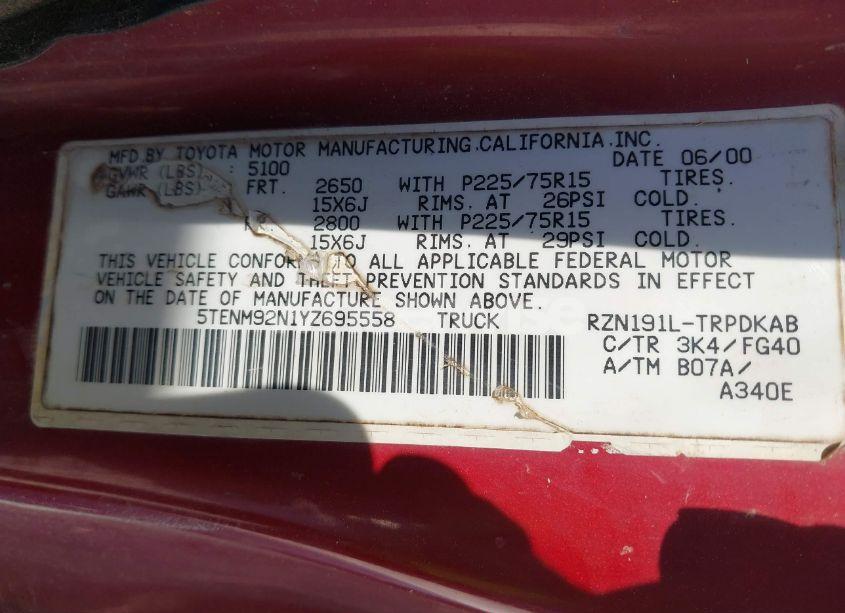 Photo 9 of 2000 Toyota Tacoma PRERUNNER (VIN 5TENM92N1YZ695558)