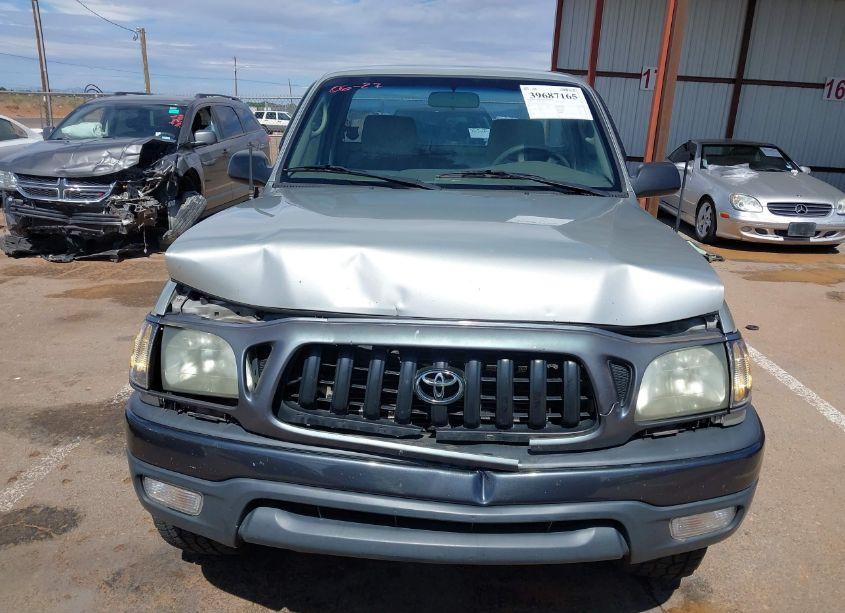 Photo 12 of 2004 Toyota Tacoma PRERUNNER (VIN 5TENM92N44Z392817)