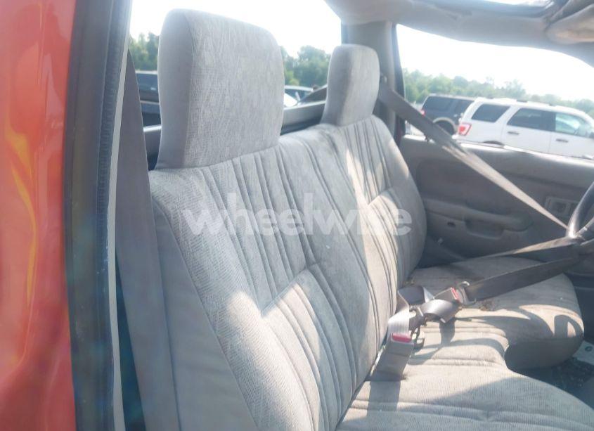 Photo 8 of 2004 Toyota Tacoma PRERUNNER (VIN 5TENM92N64Z423369)