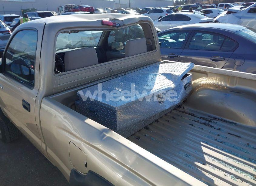 Photo 6 of 2003 Toyota Tacoma PRERUNNER (VIN 5TENM92NX3Z193947)
