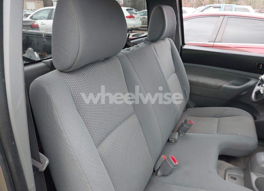 Photo 8 of 2007 Toyota Tacoma N/A (VIN 5TENX22N07Z406991)