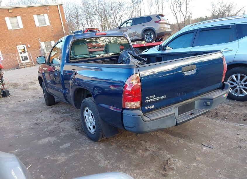 Photo 3 of 2007 Toyota Tacoma N/A (VIN 5TENX22N07Z461361)