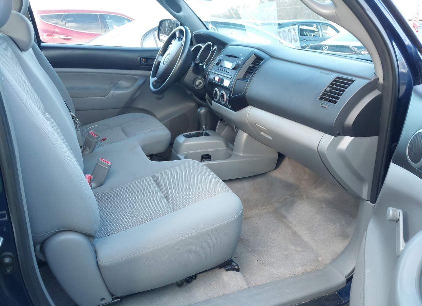 Photo 5 of 2007 Toyota Tacoma N/A (VIN 5TENX22N07Z461361)