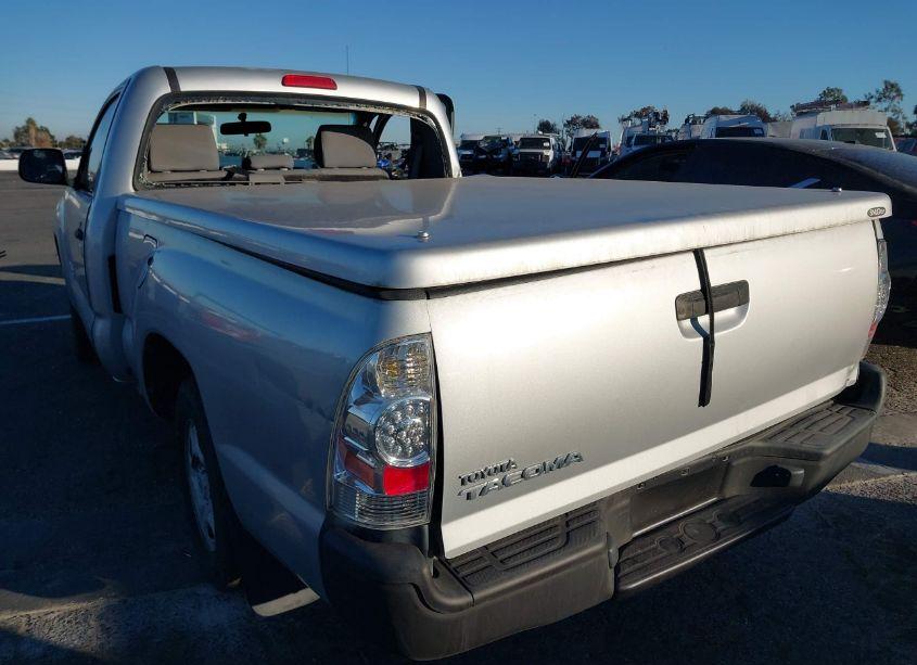 Photo 3 of 2005 Toyota Tacoma (VIN 5TENX22N35Z018120)