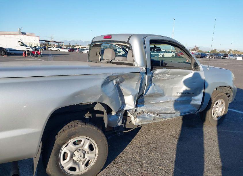 Photo 6 of 2005 Toyota Tacoma (VIN 5TENX22N35Z018120)