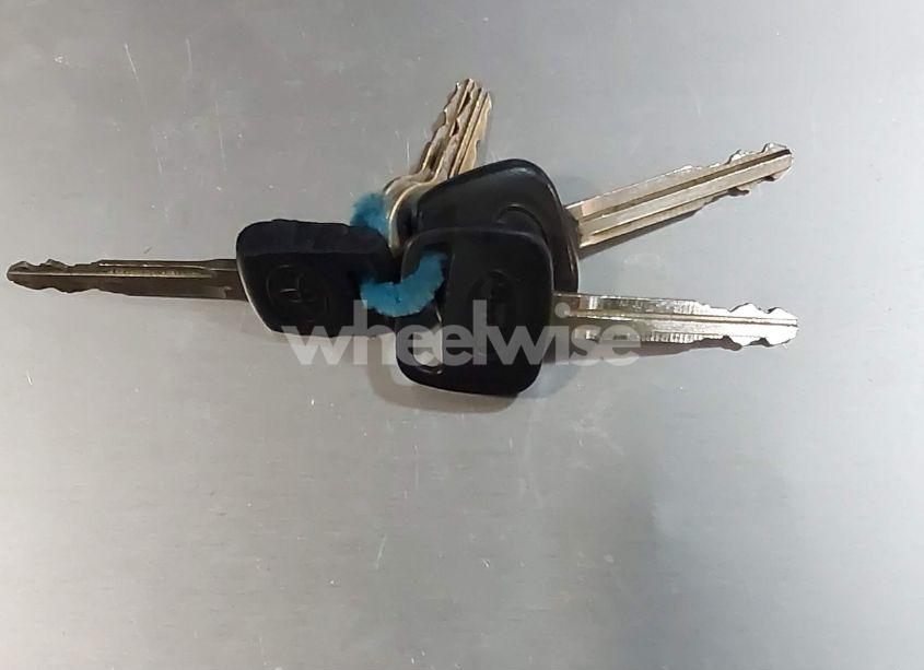 Photo 11 of 2006 Toyota Tacoma N/A (VIN 5TENX22N36Z148965)