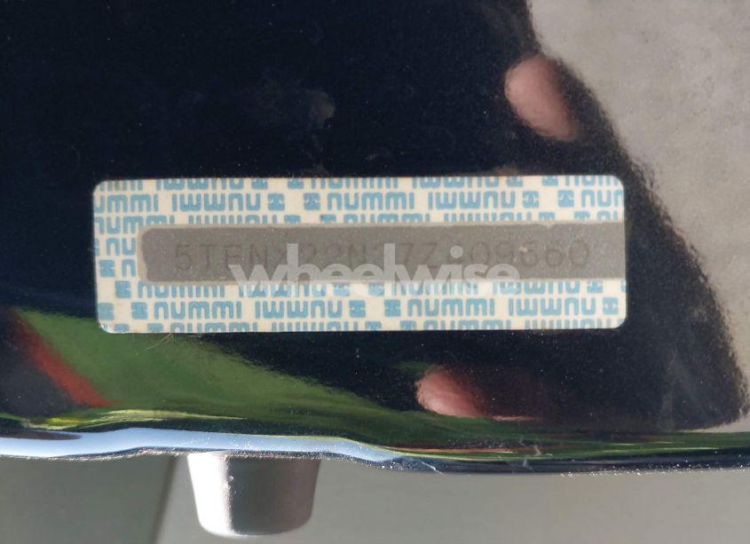 Photo 9 of 2007 Toyota Tacoma N/A (VIN 5TENX22N37Z409660)