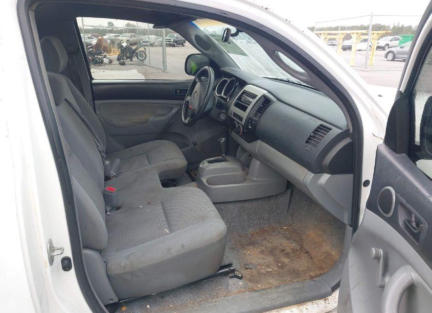 Photo 5 of 2006 Toyota Tacoma N/A (VIN 5TENX22N46Z273893)