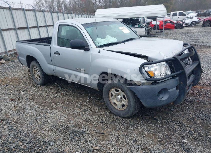 2005 Toyota Tacoma (VIN 5TENX22N75Z066686) main photo