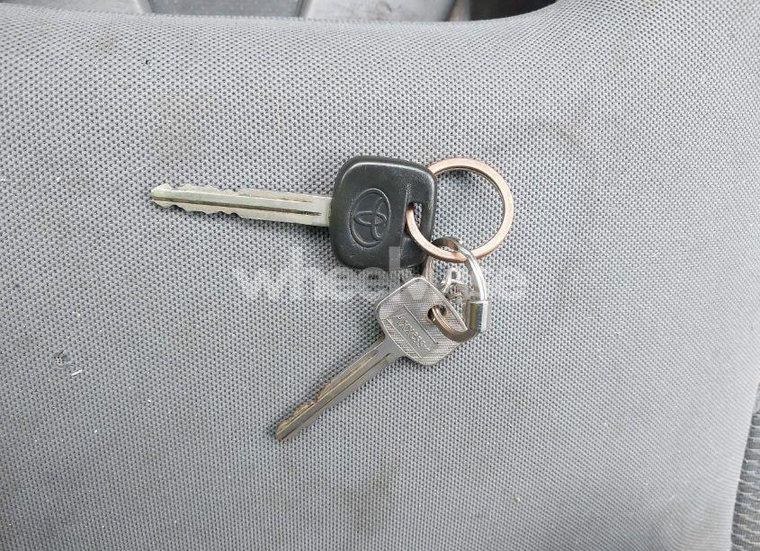 Photo 11 of 2005 Toyota Tacoma (VIN 5TENX22N75Z066686)