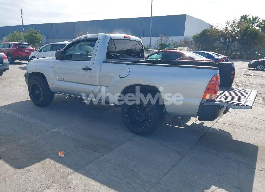 Photo 3 of 2005 Toyota Tacoma (VIN 5TENX22N75Z130905)