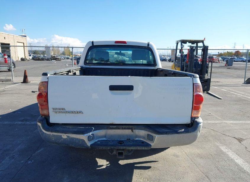 Photo 16 of 2005 Toyota Tacoma (VIN 5TENX22N95Z071663)