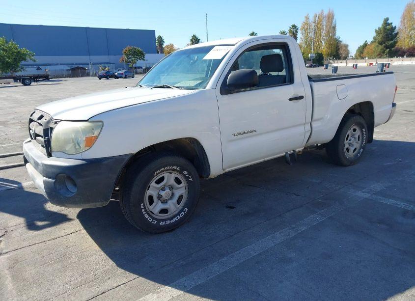 Photo 2 of 2005 Toyota Tacoma (VIN 5TENX22N95Z071663)