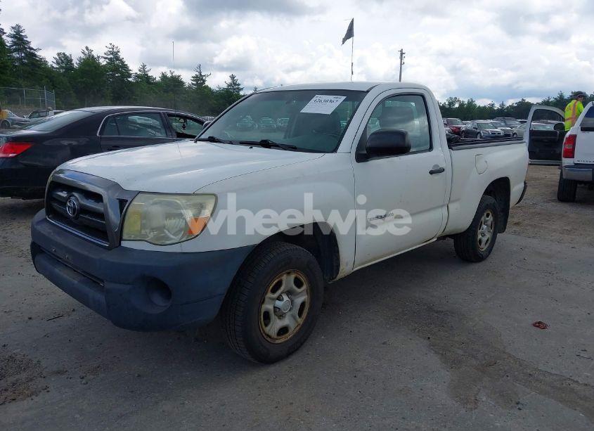 Photo 2 of 2005 Toyota Tacoma (VIN 5TENX22NX5Z135483)