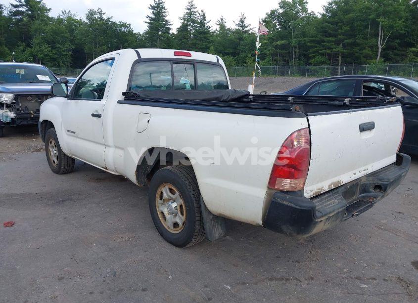 Photo 3 of 2005 Toyota Tacoma (VIN 5TENX22NX5Z135483)