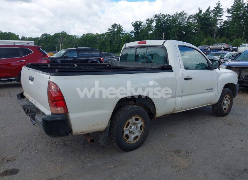 Photo 4 of 2005 Toyota Tacoma (VIN 5TENX22NX5Z135483)