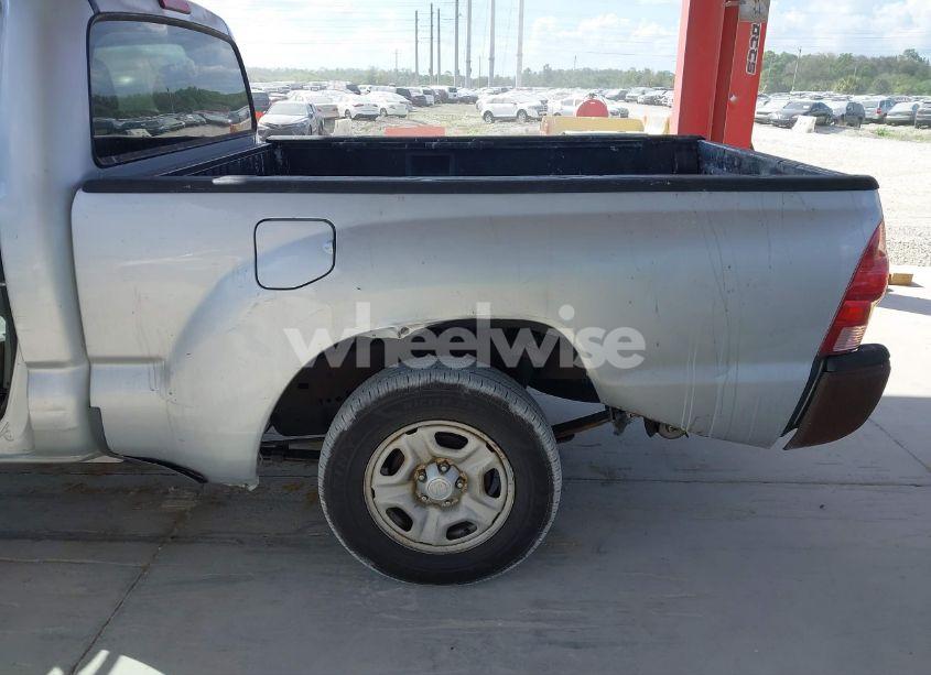 Photo 6 of 2006 Toyota Tacoma N/A (VIN 5TENX22NX6Z240526)