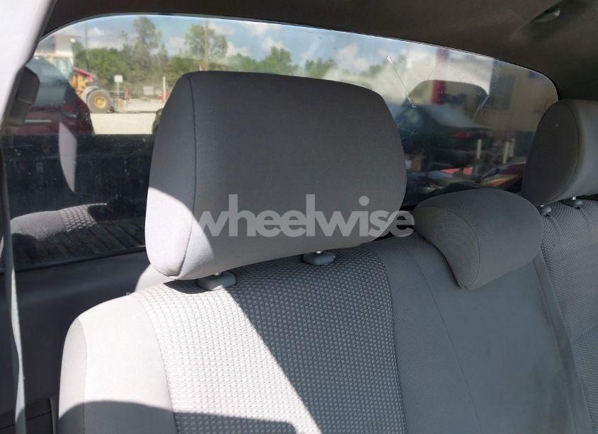 Photo 8 of 2006 Toyota Tacoma N/A (VIN 5TENX22NX6Z240526)