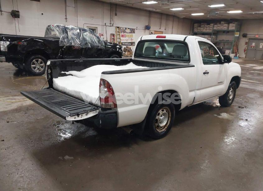 Photo 4 of 2010 Toyota Tacoma (VIN 5TENX4CN2AZ725309)