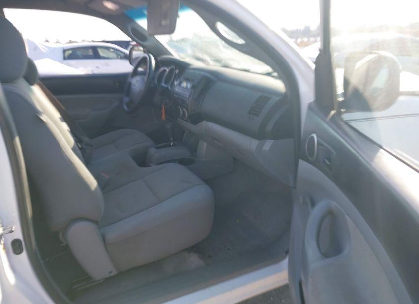 Photo 5 of 2010 Toyota Tacoma (VIN 5TENX4CN3AZ730339)