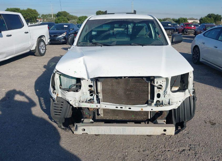 Photo 6 of 2010 Toyota Tacoma (VIN 5TENX4CN3AZ730339)