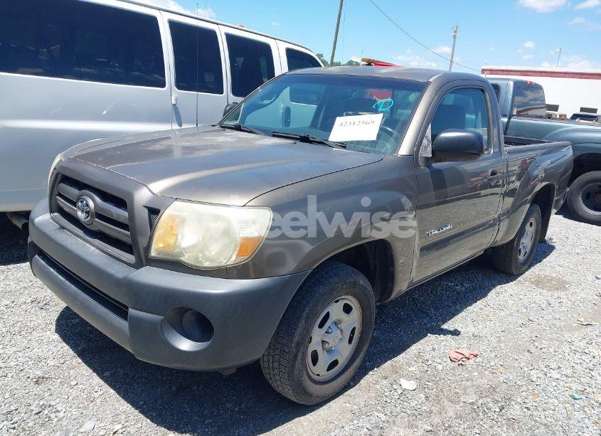Photo 2 of 2010 Toyota Tacoma (VIN 5TENX4CN4AZ687209)