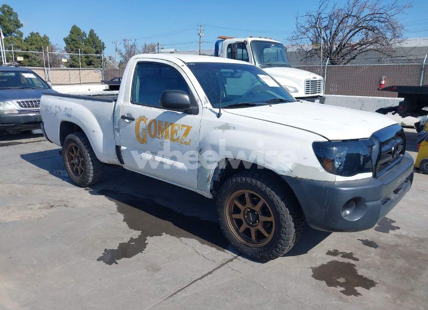 2010 Toyota Tacoma (VIN 5TENX4CN6AZ688085) main photo