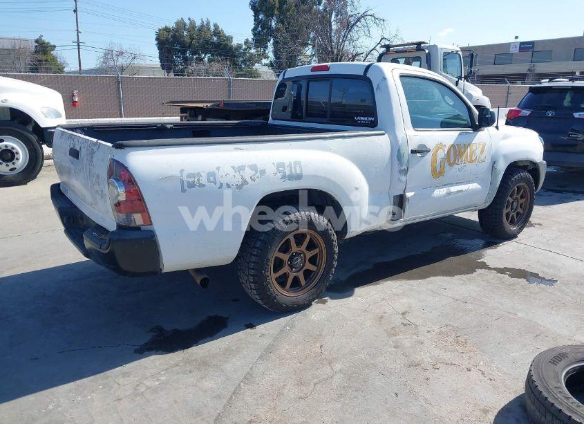 Photo 4 of 2010 Toyota Tacoma (VIN 5TENX4CN6AZ688085)