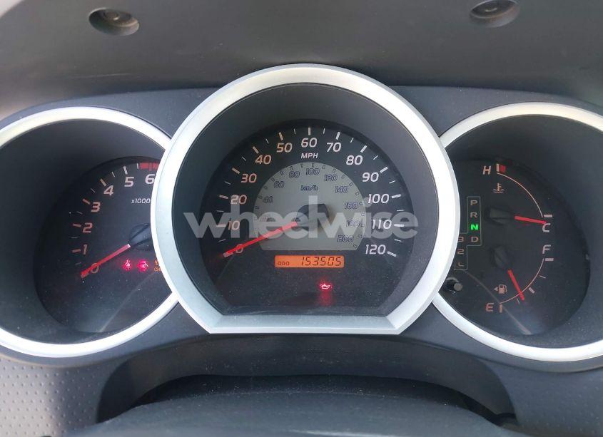 Photo 7 of 2010 Toyota Tacoma (VIN 5TENX4CN6AZ688085)