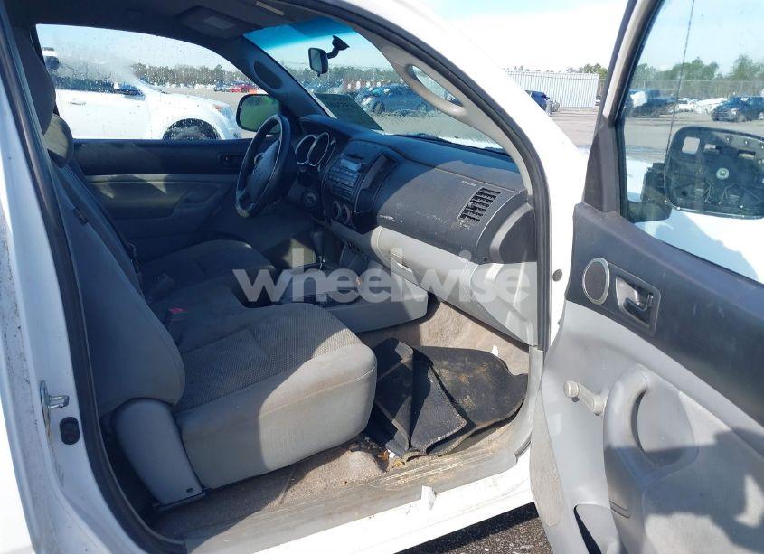 Photo 5 of 2010 Toyota Tacoma (VIN 5TENX4CN8AZ678464)