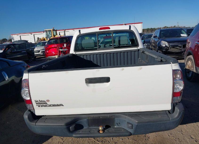 Photo 16 of 2010 Toyota Tacoma (VIN 5TENX4CN9AZ743693)