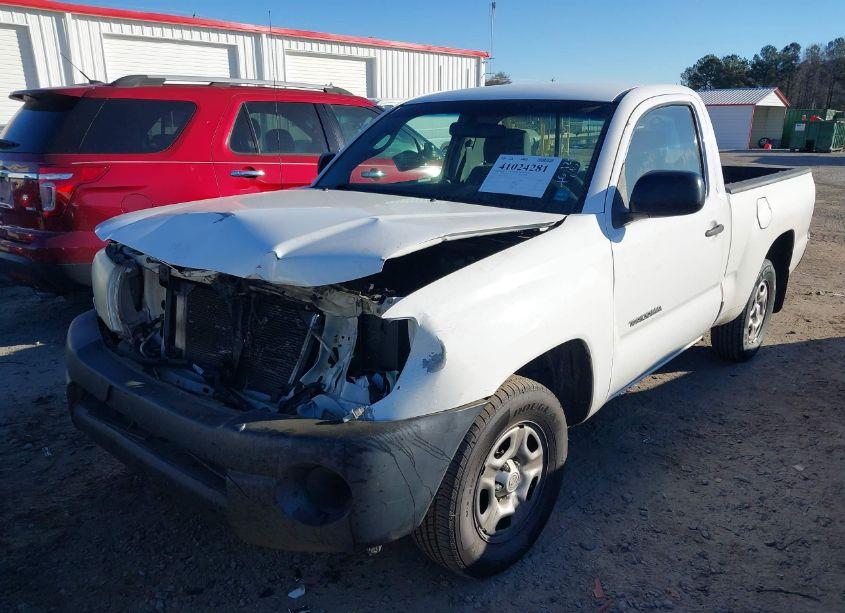 Photo 2 of 2010 Toyota Tacoma (VIN 5TENX4CN9AZ743693)