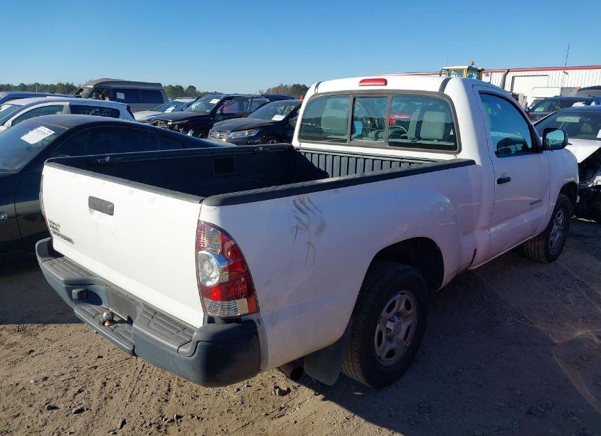 Photo 4 of 2010 Toyota Tacoma (VIN 5TENX4CN9AZ743693)