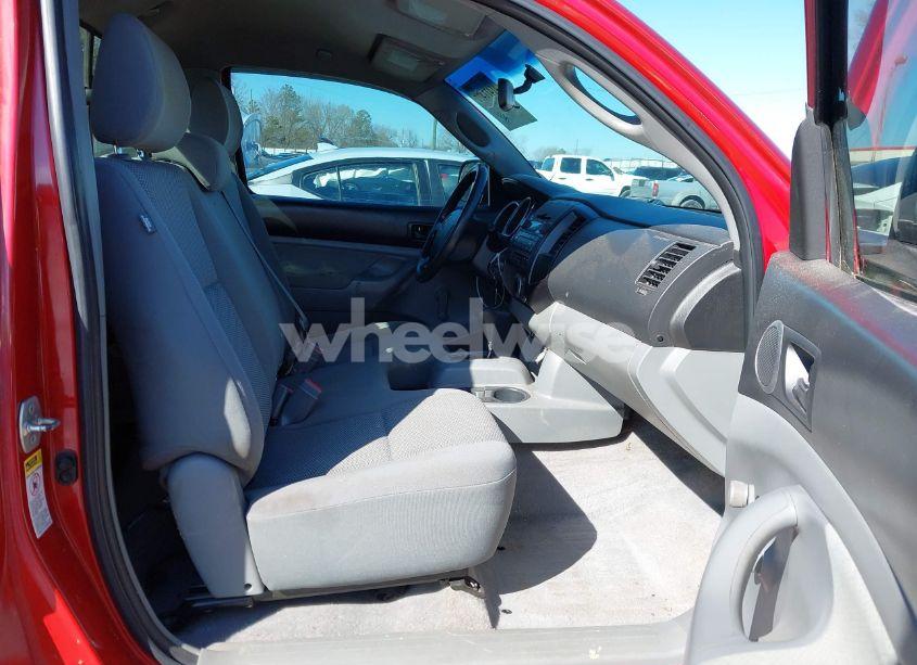 Photo 5 of 2010 Toyota Tacoma (VIN 5TENX4CNXAZ683729)