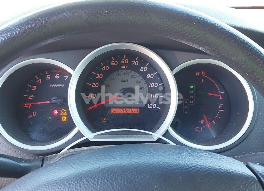 Photo 7 of 2010 Toyota Tacoma (VIN 5TENX4CNXAZ683729)