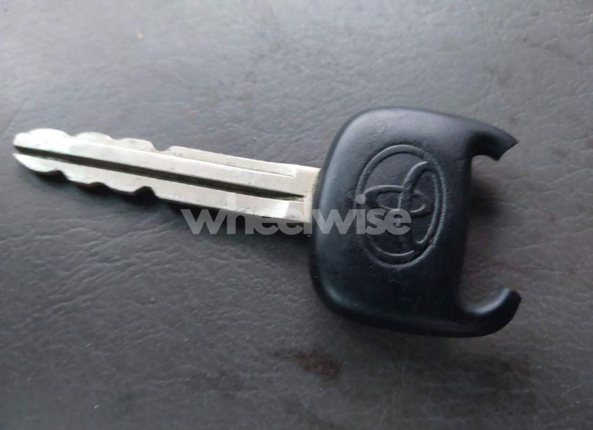 Photo 11 of 2003 Toyota Tacoma (VIN 5TEPM62N03Z180390)