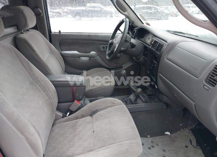 Photo 5 of 2003 Toyota Tacoma (VIN 5TEPM62N03Z180390)