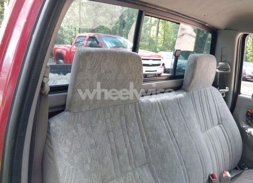 Photo 8 of 2003 Toyota Tacoma (VIN 5TEPM62N33Z263151)