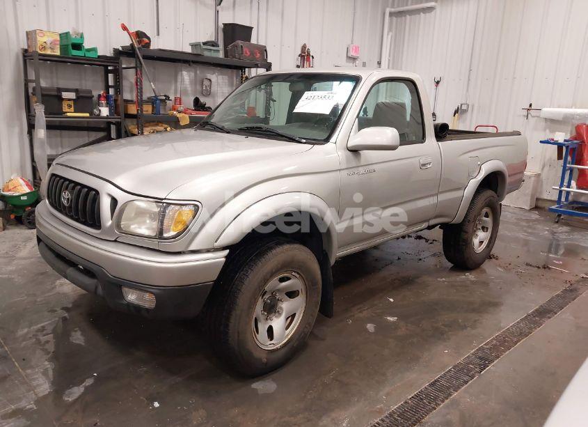 Photo 2 of 2004 Toyota Tacoma (VIN 5TEPM62N44Z356990)