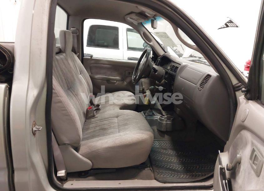 Photo 5 of 2004 Toyota Tacoma (VIN 5TEPM62N44Z356990)