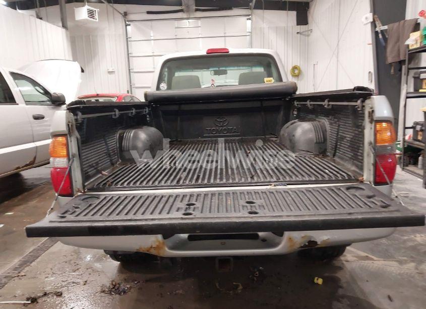 Photo 8 of 2004 Toyota Tacoma (VIN 5TEPM62N44Z356990)