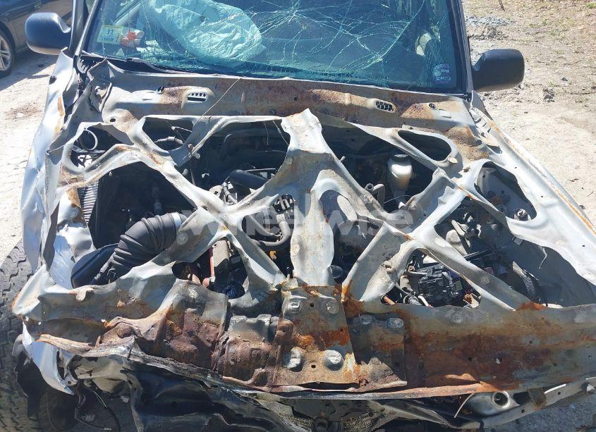 Photo 10 of 2004 Toyota Tacoma (VIN 5TEPM62N44Z402172)