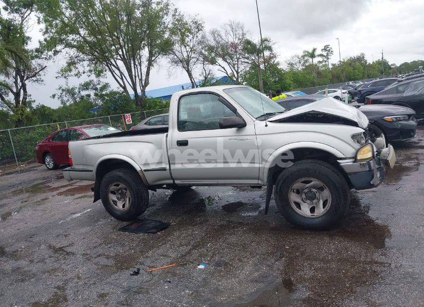Photo 13 of 2001 Toyota Tacoma (VIN 5TEPM62N51Z861173)