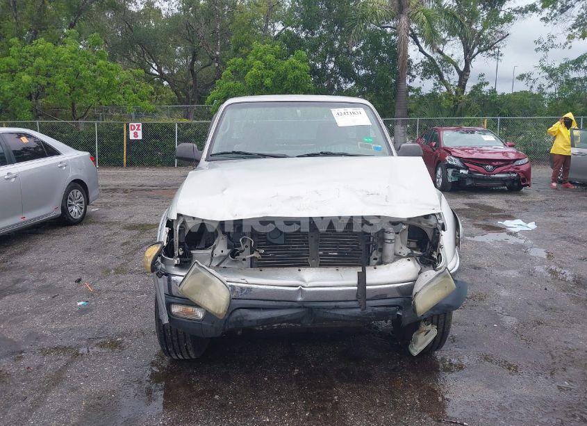 Photo 6 of 2001 Toyota Tacoma (VIN 5TEPM62N51Z861173)