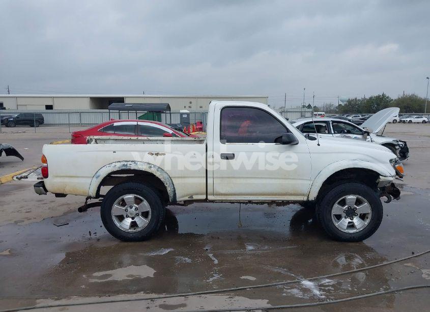 Photo 13 of 2004 Toyota Tacoma (VIN 5TEPM62N64Z346722)