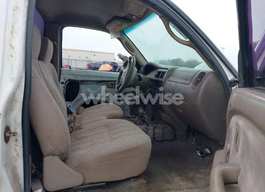 Photo 8 of 2004 Toyota Tacoma (VIN 5TEPM62N64Z346722)
