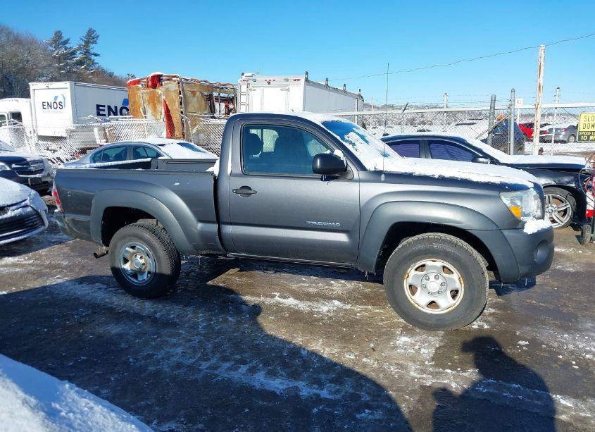 Photo 13 of 2009 Toyota Tacoma (VIN 5TEPX42N39Z631672)