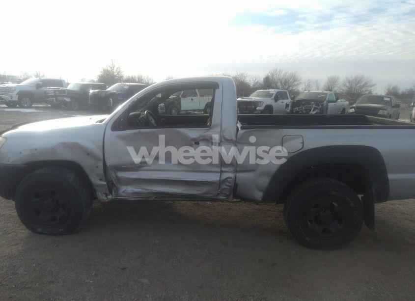 Photo 14 of 2007 Toyota Tacoma N/A (VIN 5TEPX42N47Z398415)