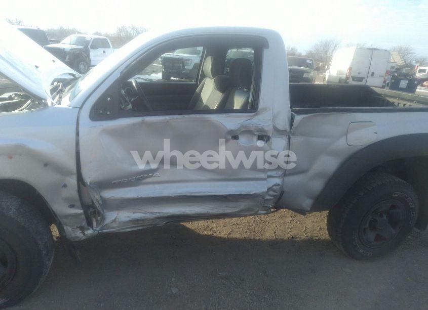 Photo 6 of 2007 Toyota Tacoma N/A (VIN 5TEPX42N47Z398415)